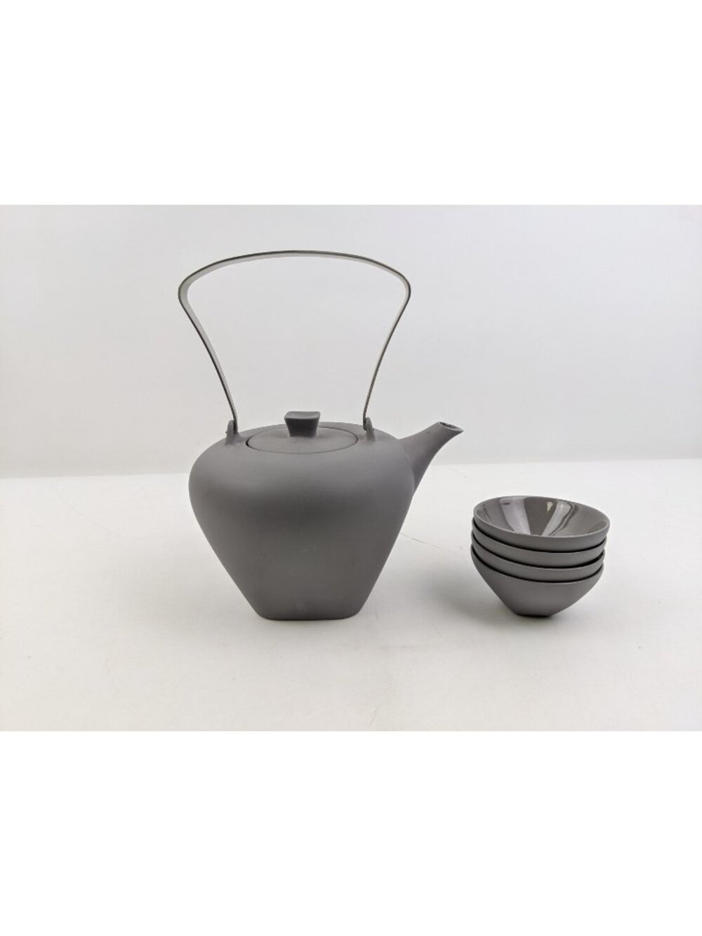 Urban Oasis 3,co Minimalist Modern Matte Gray Porcelain Tea Pot w/ Bowls